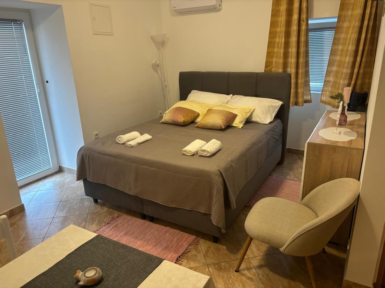 Apartment & Studio Vrdoljak Sveti Anton  Εξωτερικό φωτογραφία